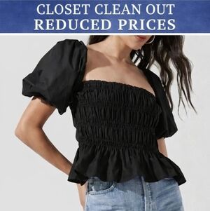 Astr The Label Black Bubble Sleeve Smocked Top XL